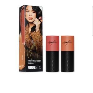 *NIB* NUDESTIX Glamzilla Blush Kit